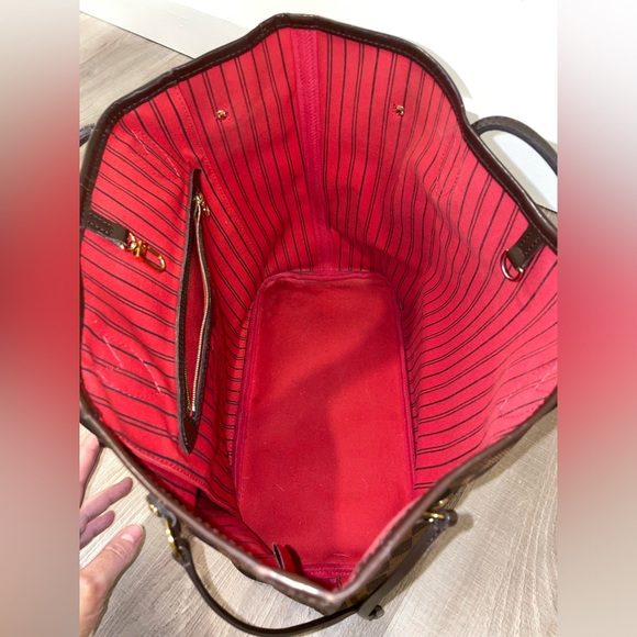 Louis Vuitton Damier Neverfull MM - Picture 8 of 12